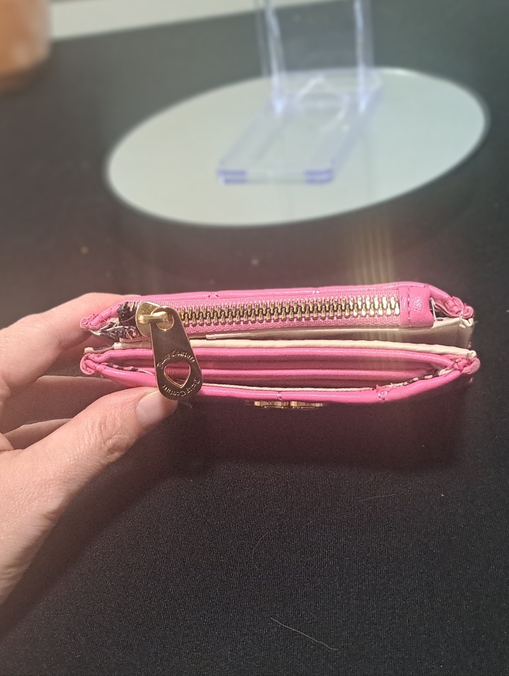 Juicy Couture Hot Pink Quilted Heart Bifold Wallet with Gold Heart Logo NWOT - Picture 4 of 7